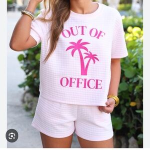 Pink leisure Set - Out of Office